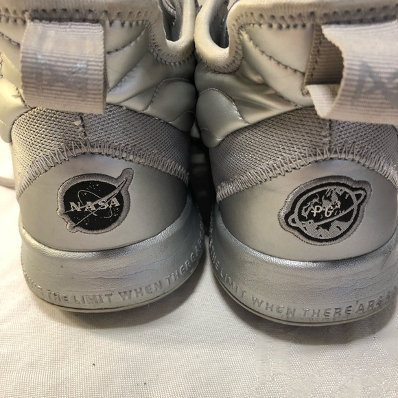 Nike Paul George NASA PG 3 50th Reflect Silver Ci8973-001 Youth Size 7y - Picture 12 of 16